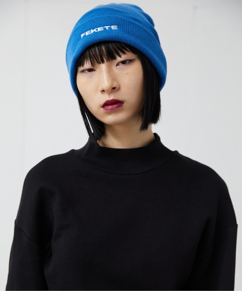 FEKETE（フェケテ）の「FEKETE MADE BASIC LOGO BEANIE（ニットキャップ/ビーニー・メンズ・ブラック/グレー/ブルー/グリーン・FREE）」の8枚目の写真