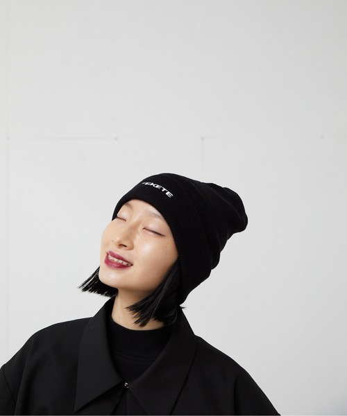 FEKETE（フェケテ）の「FEKETE MADE BASIC LOGO BEANIE（ニットキャップ/ビーニー・メンズ・ブラック/グレー/ブルー/グリーン・FREE）」の17枚目の写真