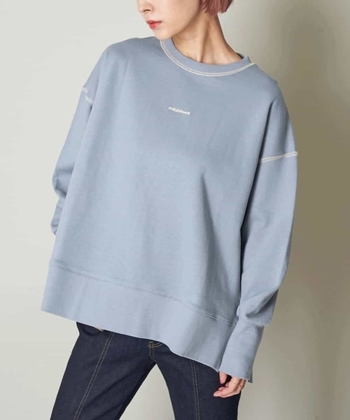 A de a.v.v（アードアー・ヴェ・ヴェ）の「配色ステッチロゴスウェット（トレーナー）（スウェット・レディース・ブラック/サンドベージュ/ライトブルー/アイボリー・38/36）」の4枚目の写真