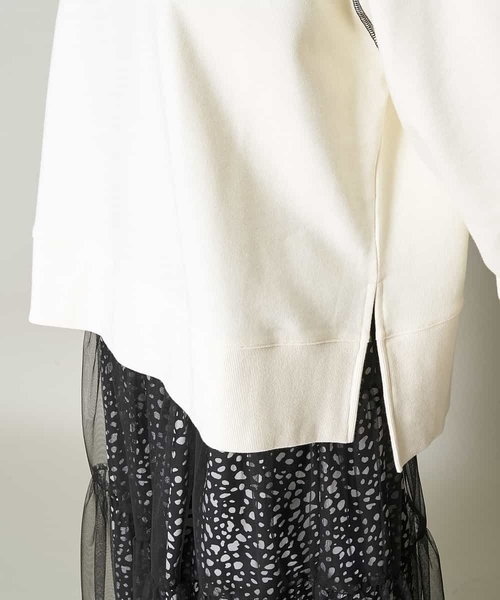 A de a.v.v（アードアー・ヴェ・ヴェ）の「配色ステッチロゴスウェット（トレーナー）（スウェット・レディース・ブラック/サンドベージュ/ライトブルー/アイボリー・38/36）」の21枚目の写真