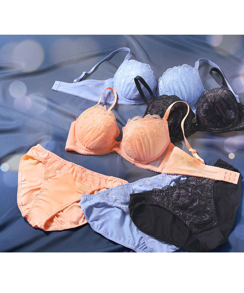 blooming FLORA（ブルーミングフローラ）の「【お得な3点セット】ブラ＆ショーツ おまかせSET（ブラ&ショーツ・レディース・その他・B65/B70/C70/D70/B75/C65/C75/D65/D75/E65/E70/E75/F65/F70/F75/E80/B80/C80/D80/F80）」の8枚目の写真