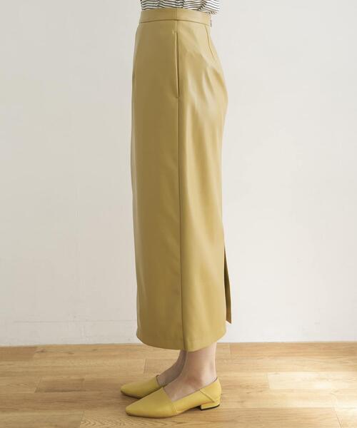 URBAN RESEARCH（アーバンリサーチ）の「フェイクレザーラップ風タイトスカート（スカート・レディース・ダークブラウン/イエロー・38/36）」の4枚目の写真