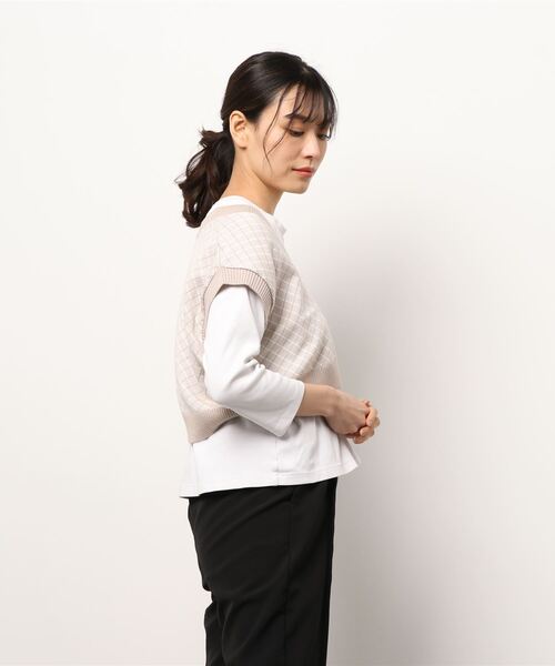 COLONY 2139（コロニートゥーワンスリーナイン）の「綿アクリルジャガードニットベスト（ベスト・レディース・ブラック/ベージュ/グリーン・FREE）」の6枚目の写真