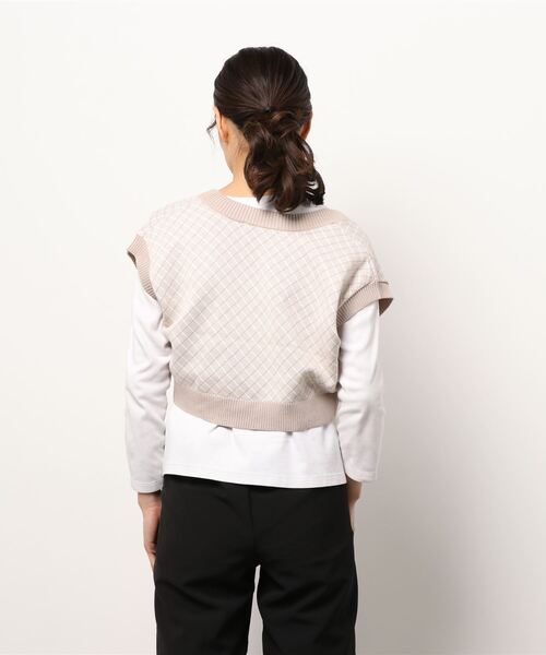 COLONY 2139（コロニートゥーワンスリーナイン）の「綿アクリルジャガードニットベスト（ベスト・レディース・ブラック/ベージュ/グリーン・FREE）」の7枚目の写真