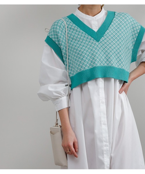 COLONY 2139（コロニートゥーワンスリーナイン）の「綿アクリルジャガードニットベスト（ベスト・レディース・ブラック/ベージュ/グリーン・FREE）」の3枚目の写真