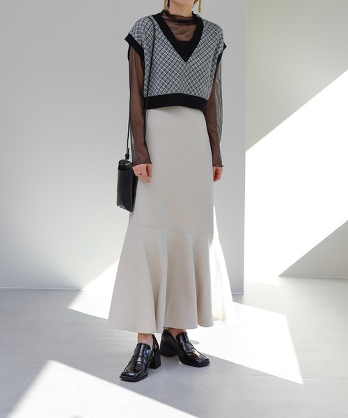 COLONY 2139（コロニートゥーワンスリーナイン）の「綿アクリルジャガードニットベスト（ベスト・レディース・ブラック/ベージュ/グリーン・FREE）」の12枚目の写真