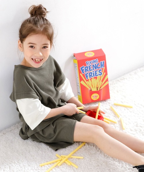 Bee des Bee（ビーデスビー）の「半袖セットアップ（セットアップ・キッズ・チャコール・120cm/150cm/140cm/100cm/110cm/130cm）」の7枚目の写真