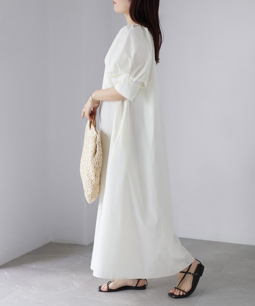 セール】Vネックパフスリーブワンピース【無地/ストライプ