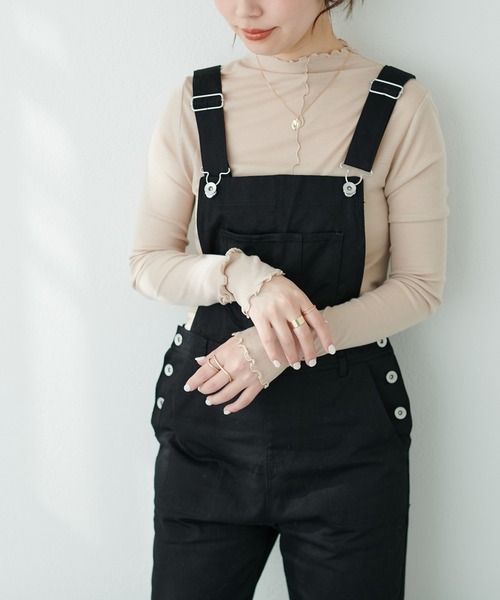 natural couture(ナチュラルクチュール)の「ルーズなリラックス感。大人のための!カジュアルサロペ(サロペット/オーバーオール・レディース・オフホワイト/ブラック/その他1・FREE)」の2枚目の写真