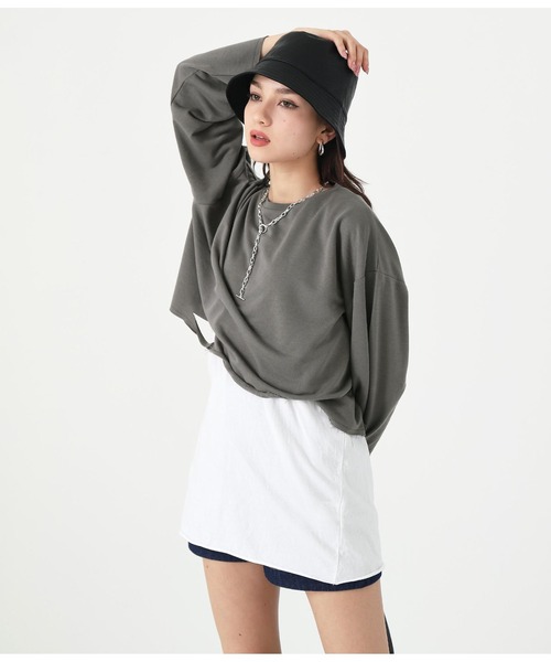 ANAP（アナップ）の「クロップドダメージミニ裏毛トップスカットソー（Tシャツ/カットソー・レディース・ライトグレー/グリーン/ダークグレー/グレイッシュベージュ・FREE）」の9枚目の写真