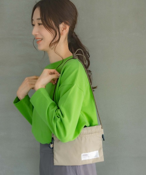 LEPSIM(レプシィム)の「【BROWN THEATRE PRODUCTSコラボ】ショルダーポーチ 267738(ボディバッグ/ウエストポーチ・レディース・ブラック/ベージュ・ONE SIZE)」の1枚目の写真