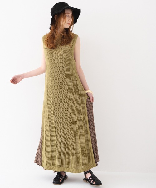 Crisp（クリスプ）の「メッシュロングニットワンピース（ワンピース・レディース・カーキ/アイボリー・FREE）」の9枚目の写真