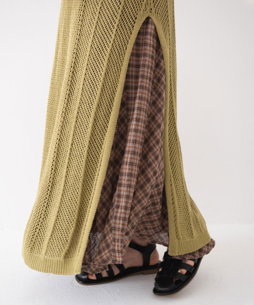 Crisp（クリスプ）の「メッシュロングニットワンピース（ワンピース・レディース・カーキ/アイボリー・FREE）」の13枚目の写真