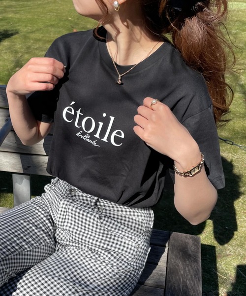 WEGO（ウィゴー）の「WEGO/【WEB限定】ドロップショルダープリントロゴTシャツ（Tシャツ/カットソー・レディース・ホワイト/ブラック/ホワイト系その他/ライトピンク/ライトベージュ・FREE）」の8枚目の写真