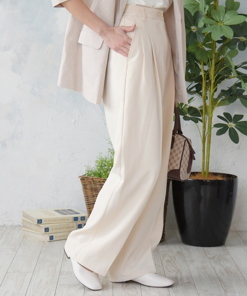 sango(sango)の「タックセンタープレスパンツ(スラックス・レディース・イエロー/ベージュ/アイボリー・FREE)」の14枚目の写真