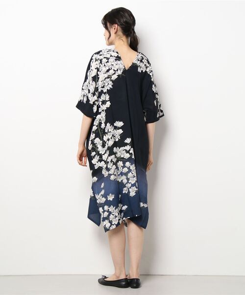 カヤ（カヤ）の「【カヤ】春の錦ワンピース（ワンピース・レディース・ブラック/パープル/ネイビー・FREE）」の6枚目の写真