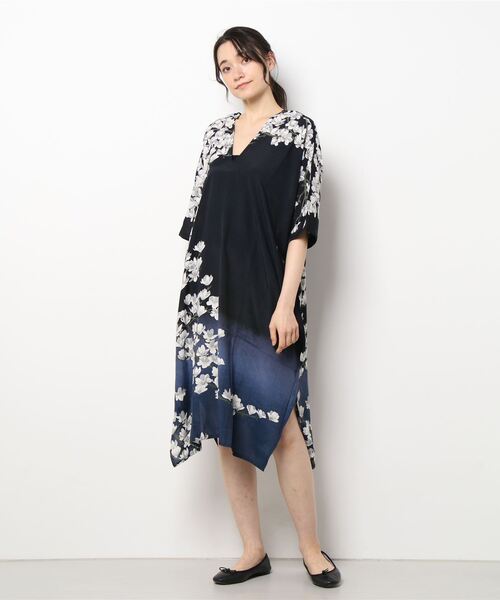 カヤ（カヤ）の「【カヤ】春の錦ワンピース（ワンピース・レディース・ブラック/パープル/ネイビー・FREE）」の4枚目の写真