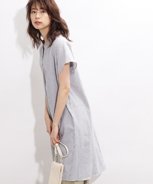 SHOO・LA・RUE(シューラルー)の「◆【洗濯機可/麻混/ドライタッチ】フレンチリネンスキッパーワンピース(ワンピース・レディース・ブラック/イエロー/ブルー/ブラック系1/ブラック系2/サックスブルー系2・00)」の3枚目の写真