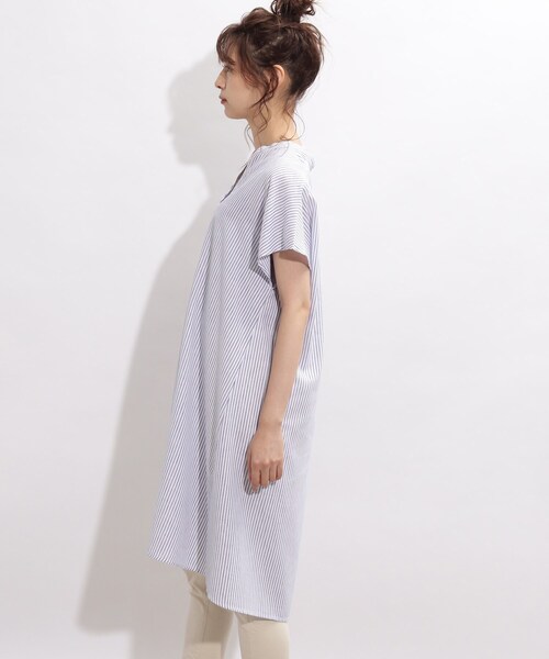 SHOO・LA・RUE(シューラルー)の「◆【洗濯機可/麻混/ドライタッチ】フレンチリネンスキッパーワンピース(ワンピース・レディース・ブラック/イエロー/ブルー/ブラック系1/ブラック系2/サックスブルー系2・00)」の8枚目の写真