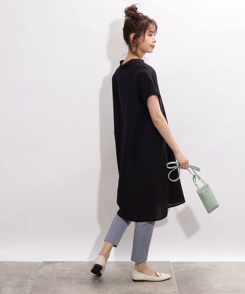 SHOO・LA・RUE(シューラルー)の「◆【洗濯機可/麻混/ドライタッチ】フレンチリネンスキッパーワンピース(ワンピース・レディース・ブラック/イエロー/ブルー/ブラック系1/ブラック系2/サックスブルー系2・00)」の19枚目の写真