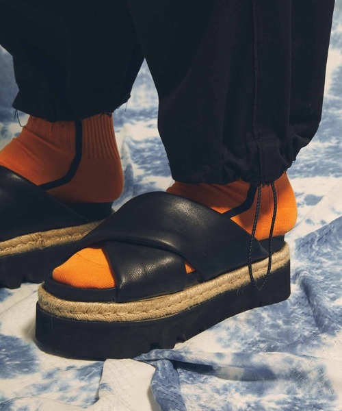 MAISON SPECIAL（メゾンスペシャル）の「《ユニセックスアイテム》【SPECIAL SHOES FACTORY コラボ】東京産タンクソールジュートダブルクロスサンダル 【MAISON SPECIAL/メゾンスペシャル】（サンダル・メンズ・ブラック/ホワイト・25.5/26.5/27.5/23.5/24.5）」の13枚目の写真