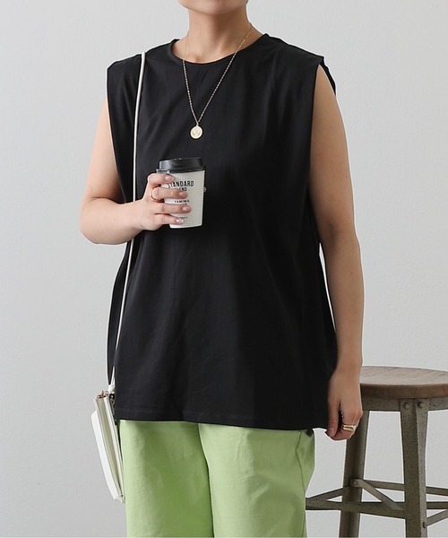 COLONY 2139（コロニートゥーワンスリーナイン）の「スムース天竺タックショルダーノースリーブT（Tシャツ/カットソー・レディース・ブラック/オフホワイト・FREE）」の10枚目の写真