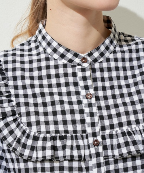 MERLOT(メルロー)の「ギンガムフリル半袖ブラウス(シャツ/ブラウス・レディース・ブラック/レッド/ブルー・FREE)」の9枚目の写真