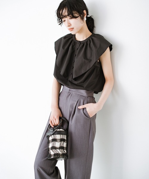 haco!(ハコ)の「これさえあれば大人に不足しがちな華と旬を補える!?衿がかわいいお手入れ楽ちんブラウス by que made me(シャツ/ブラウス・レディース・ホワイト/ブラック・SMALL/MEDIUM/LARGE/X-LARGE)」の1枚目の写真