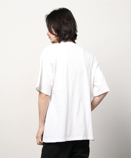 Never mind the XU / Chikashitsu+（ネバーマインド ザ エックスユー / チカシツプラス）の「【DO WHAT WE WANT/ドゥーワットウィーウォント】 Speeding Love Tee/ハート ロゴ グラフィック 3Dロゴ Tシャツ 半袖（Tシャツ/カットソー・メンズ・ホワイト/ブラック・L/XL/M）」の13枚目の写真
