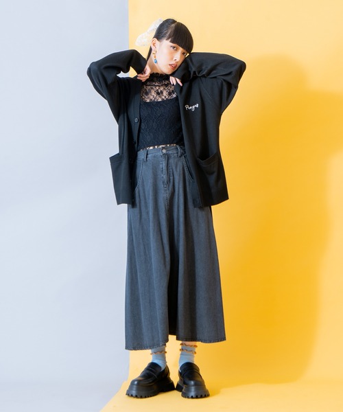 PUNYUS（プニュズ）の「ワンポイントロゴカーディガン（カーディガン/ボレロ・レディース・ブラック/グレー/グリーン/ベージュ/パープル/カーキ・2/1/4/3）」の13枚目の写真