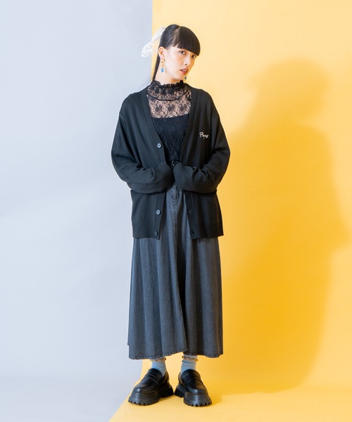 PUNYUS（プニュズ）の「ワンポイントロゴカーディガン（カーディガン/ボレロ・レディース・ブラック/グレー/グリーン/ベージュ/パープル/カーキ・2/1/4/3）」の14枚目の写真