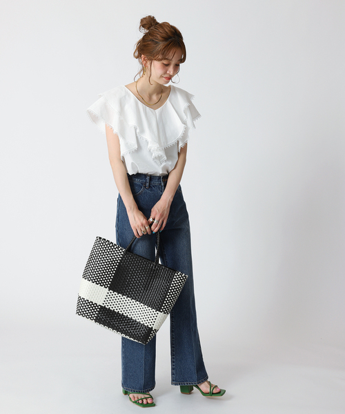 美品✨PESERICO ペゼリコ ネイビーブラウス イタリア製 濃紺 美品✨PESERICO ペゼリコ ネイビーブラウス イタリア製 濃紺