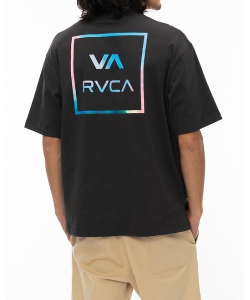 RVCA（ルーカ）の「RVCA メンズ  VA ALL THE WAY Ｔシャツ【2022年夏モデル】/ルーカ半袖バックプリントTシャツ（Tシャツ/カットソー・メンズ・ブラック/ロイヤルブルー/モスグリーン/オフホワイト・LARGE/SMALL/MEDIUM）」の17枚目の写真