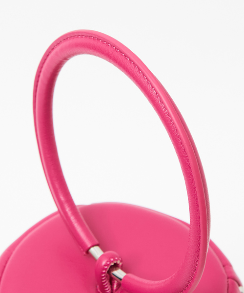 ADD CULUMN（アドカラム）の「【ADD CULUMN】ドラム型ショルダー（ショルダーバッグ・レディース・ピンク/ブラック・フリー）」の9枚目の写真