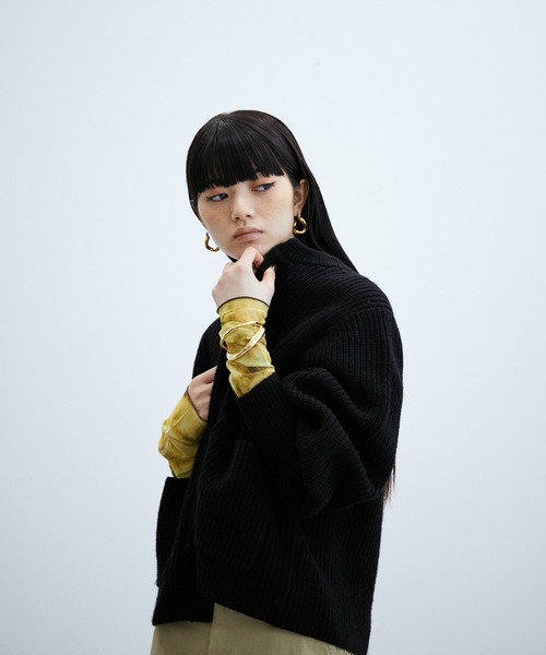 ADAM ET ROPE'（アダムエロペ）の「ウォッシャブルウール畦カーディガン（カーディガン/ボレロ・レディース・ホワイト/ブラック/イエロー・FREE）」の22枚目の写真