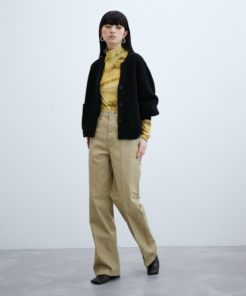 ADAM ET ROPE'（アダムエロペ）の「ウォッシャブルウール畦カーディガン（カーディガン/ボレロ・レディース・ホワイト/ブラック/イエロー・FREE）」の11枚目の写真