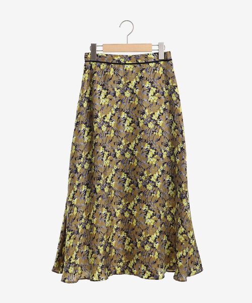 le.coeur blanc（ルクールブラン）の「IPEKER フラワープリントスカート（スカート・レディース・ブラウン系その他2/ブルー系その他3・38）」の8枚目の写真