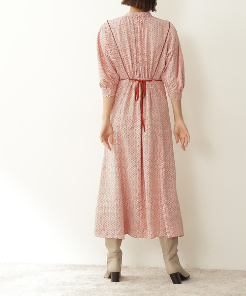 N.(N. Natural Beauty Basic)(エヌエヌナチュラルビューティーベーシック)の「◆キカプリントパイピングワンピース(ワンピース・レディース・ホワイト系その他/ブラック系その他/レッド系その他・MEDIUM)」の11枚目の写真