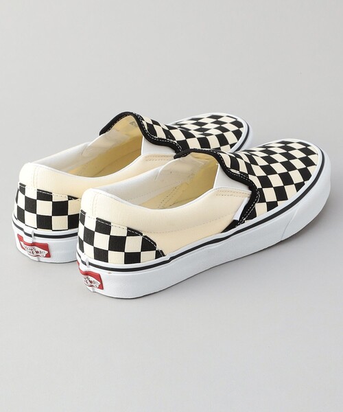 VANS(バンズ)の「VANS/ヴァンズ CLASSIC SLIP-ON/クラシックスリッポン/VN000EYEBWW(スニーカー・レディース・ブラック・23/24/25/26/27/28)」の5枚目の写真