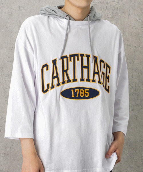 カレッジロゴワッペンフェイクレイヤードパーカー（パーカー