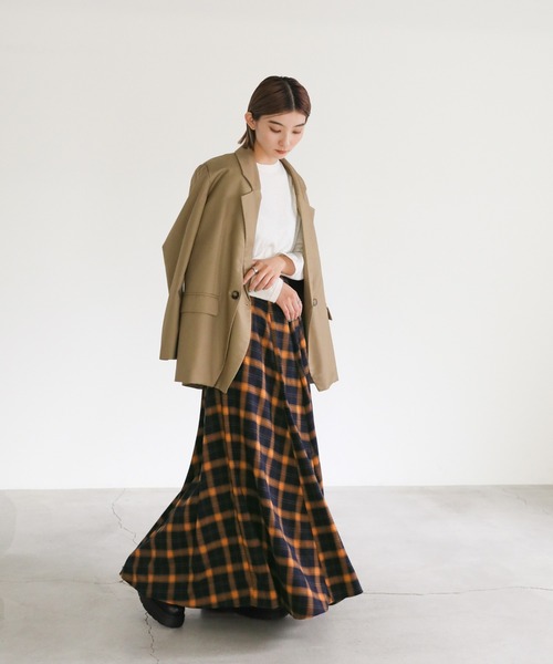 select MOCA(セレクトモカ)の「フレアマキシスカート(スカート・レディース・ブラック/オレンジ/ベージュ/ネイビー・SMALL/MEDIUM)」の12枚目の写真