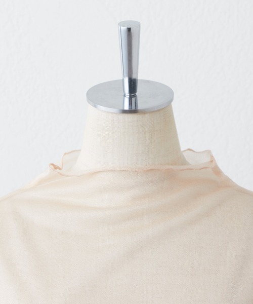 one after another NICE CLAUP(ワンアフターアナザーナイスクラップ)の「レイヤードスタイルにはこれ。袖フレアシアートップス(Tシャツ/カットソー・レディース・ベージュ/ブラウン/アイボリー・FREE)」の9枚目の写真