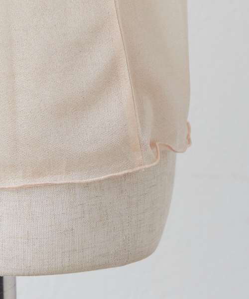 one after another NICE CLAUP(ワンアフターアナザーナイスクラップ)の「レイヤードスタイルにはこれ。袖フレアシアートップス(Tシャツ/カットソー・レディース・ベージュ/ブラウン/アイボリー・FREE)」の13枚目の写真