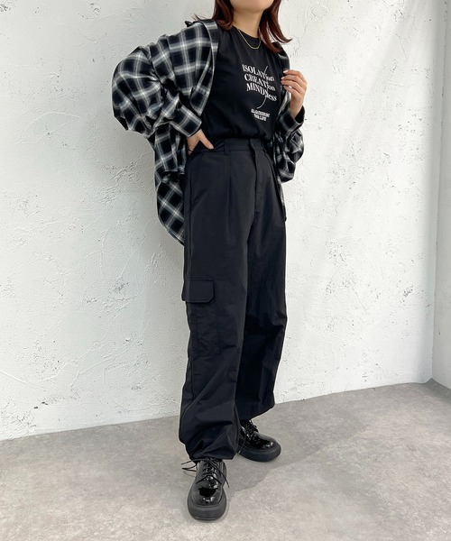 apres jour mignon（アプレジュールミニョン）の「アソートベーシックロンT【ZOZOTOWN限定アイテム】（Tシャツ/カットソー・レディース・ホワイト系その他/ブラック/ホワイト系その他2/ホワイト系その他3/ブルー/ベージュ系その他/ブラック系その他/オフホワイト/アイボリー・X-LARGE/フリー）」の15枚目の写真