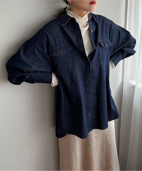 LOWRYS FARM（ローリーズファーム）の「デニムオーバーシャツロングスリーブ　163431（シャツ/ブラウス・レディース・ブルー/ネイビー・FREE）」の10枚目の写真