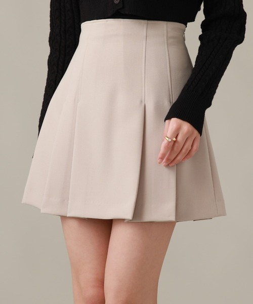 Cheek（チーク）の「タックミニスカート（スカート・レディース・グレー/チャコールグレー/ベージュ・SMALL/MEDIUM）」の6枚目の写真