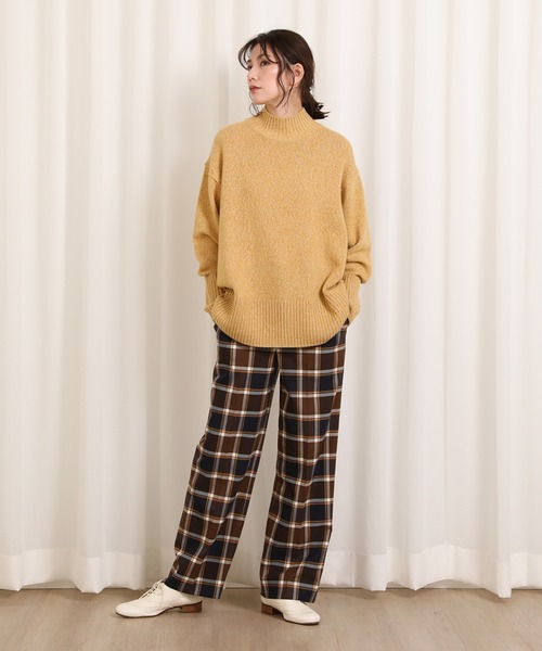 INED(イネド)の「ウールブレンドセミワイドパンツ(その他パンツ・レディース・その他2/その他7/ネイビー/オフホワイト/アイボリー・7号/9号/5号/11号)」の8枚目の写真