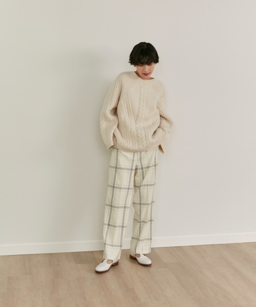 INED(イネド)の「ウールブレンドセミワイドパンツ(その他パンツ・レディース・その他2/その他7/ネイビー/オフホワイト/アイボリー・7号/9号/5号/11号)」の18枚目の写真