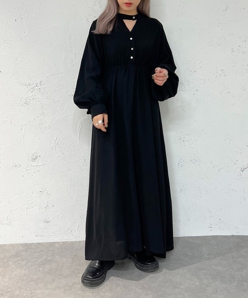 apres jour mignon(アプレジュールミニョン)の「ネックカッティングワンピース【ZOZOTOWN限定アイテム】(ワンピース・レディース・ブラック/ブラック系その他2/ブラック系その他・X-LARGE/フリー)」の9枚目の写真