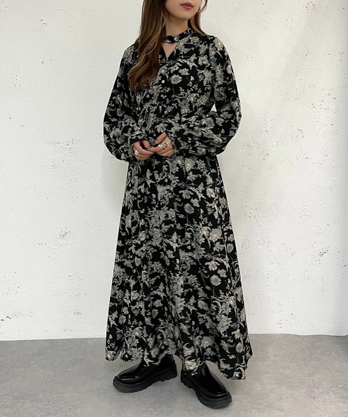 apres jour mignon(アプレジュールミニョン)の「ネックカッティングワンピース【ZOZOTOWN限定アイテム】(ワンピース・レディース・ブラック/ブラック系その他2/ブラック系その他・X-LARGE/フリー)」の17枚目の写真